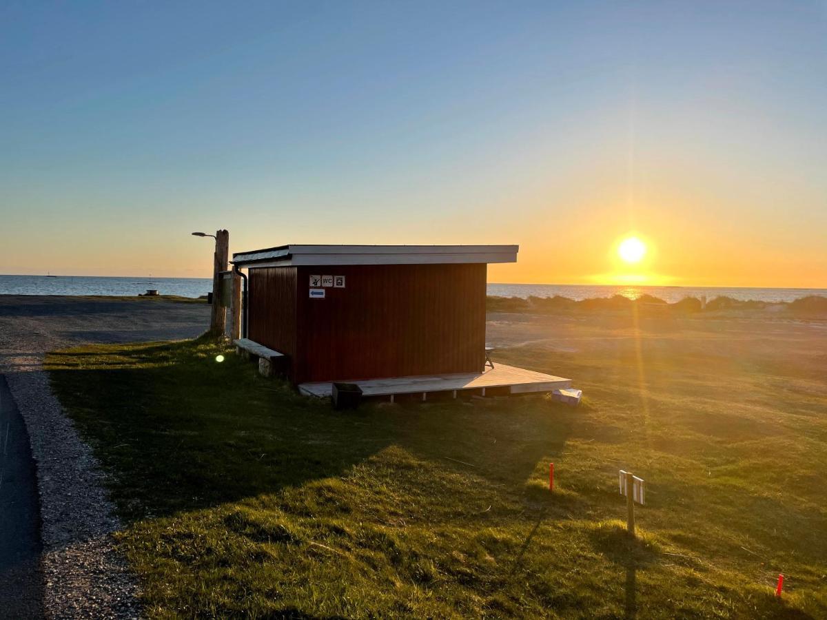 Midnattsol Rom Og Hytter Bleik Exterior foto